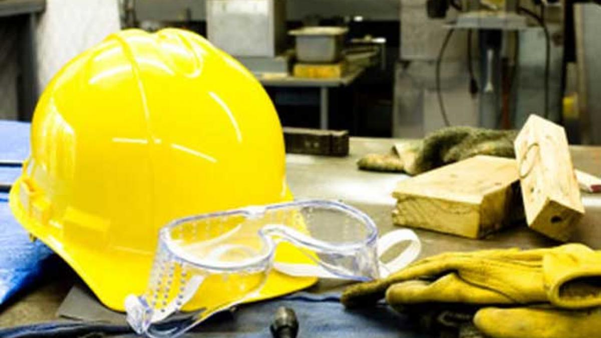 (P) Controlul ITM şi accidentele de muncă. Este o soluţie eficientă outsourcing-ul de servicii la protecţia muncii şi PSI?