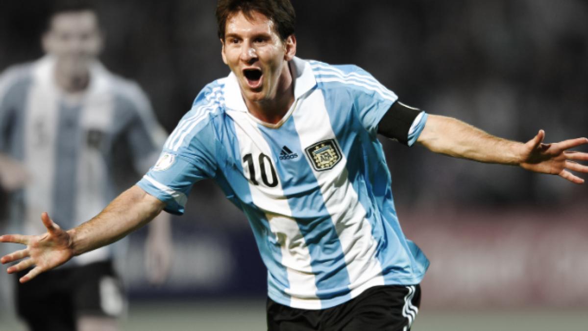 Cine conduce în topul valorii de piaţă a participantelor la CM din Brazilia. Cât valorează Messi şi Ronaldo