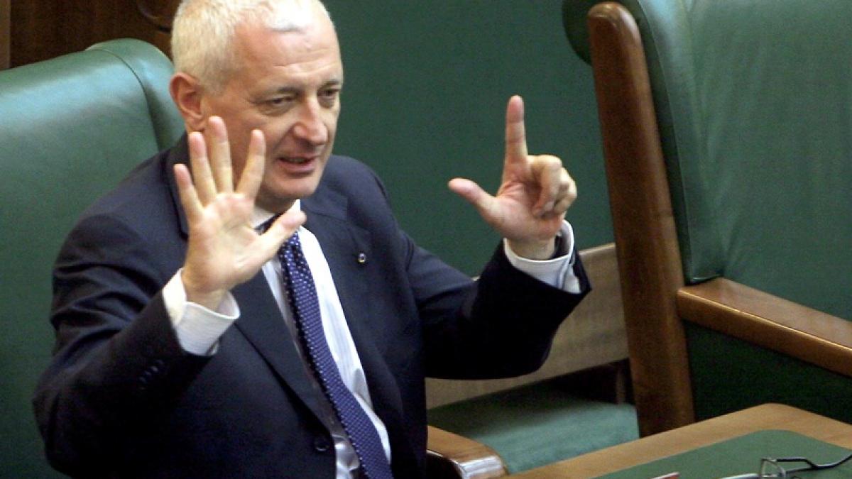 Frunda: România are motive să fie foarte îngrijorată de situaţia din Ucraina
