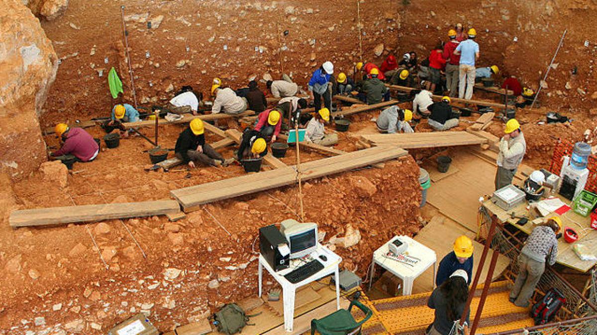 Şaptesprezece cranii vechi de 430.000, descoperite în Spania