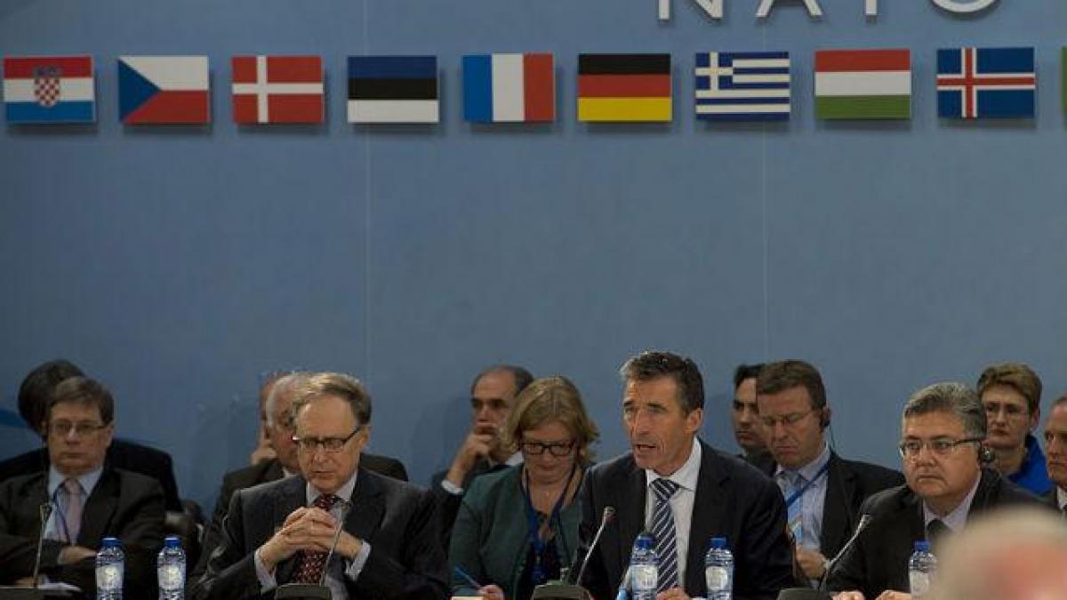 Rasmussen: Viitorul secretar general al NATO trebuie să convingă statele membre să crească bugetele militare