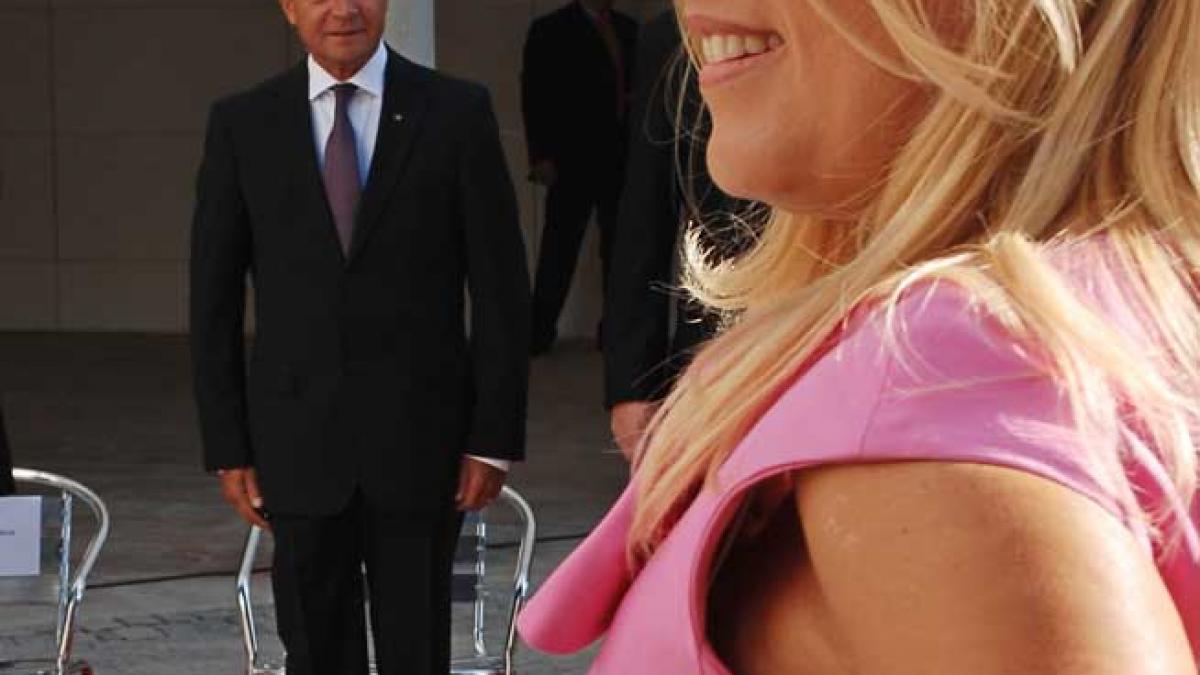 Bileţelul lui Băsescu pentru ministrul Şereş