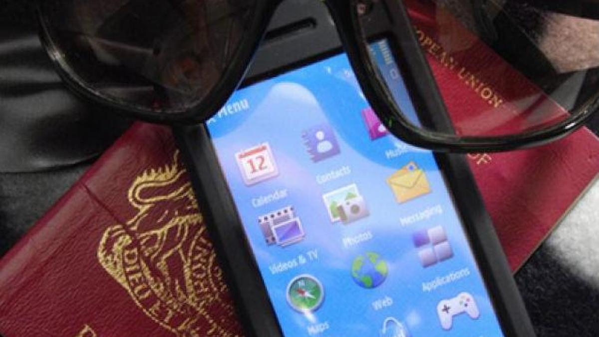 Alertă pe aeroporturi: BOMBELE din SMARTPHONE, noua ameninţare teroristă a al-Qaeda. Două modele de telefon necesită atenţie deosebită, avertizează SUA