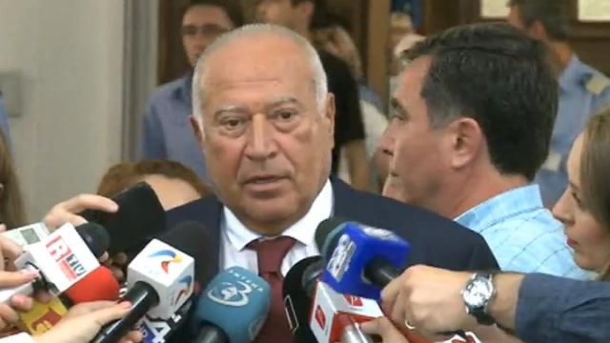 Dosarul "Telepatia", amânat pentru 4 august. Judecătorii intră în concediu