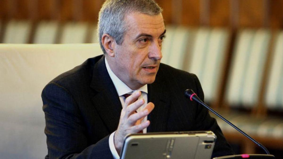 Tăriceanu a început strângerea de semnături pentru candidatura la prezidenţiale