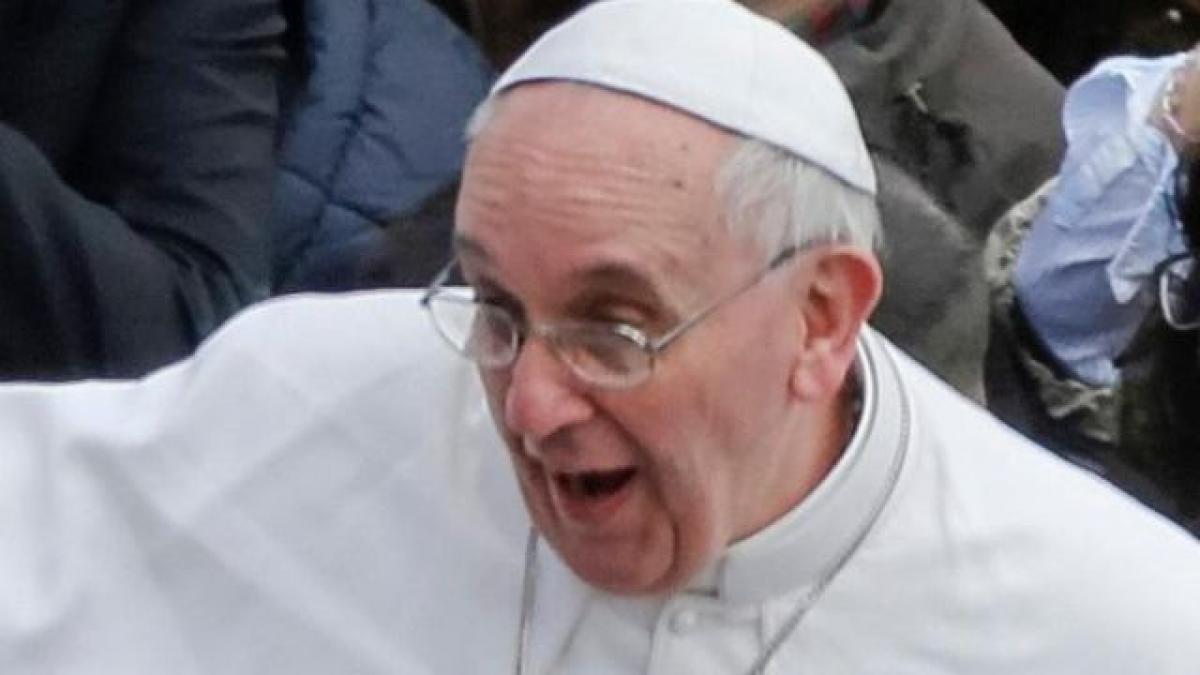 Cadou pentru Papa Francisc de la selecţionata Argentinei. Ce a scris mijlocaşul Maxi Rodriguez pe Twitter