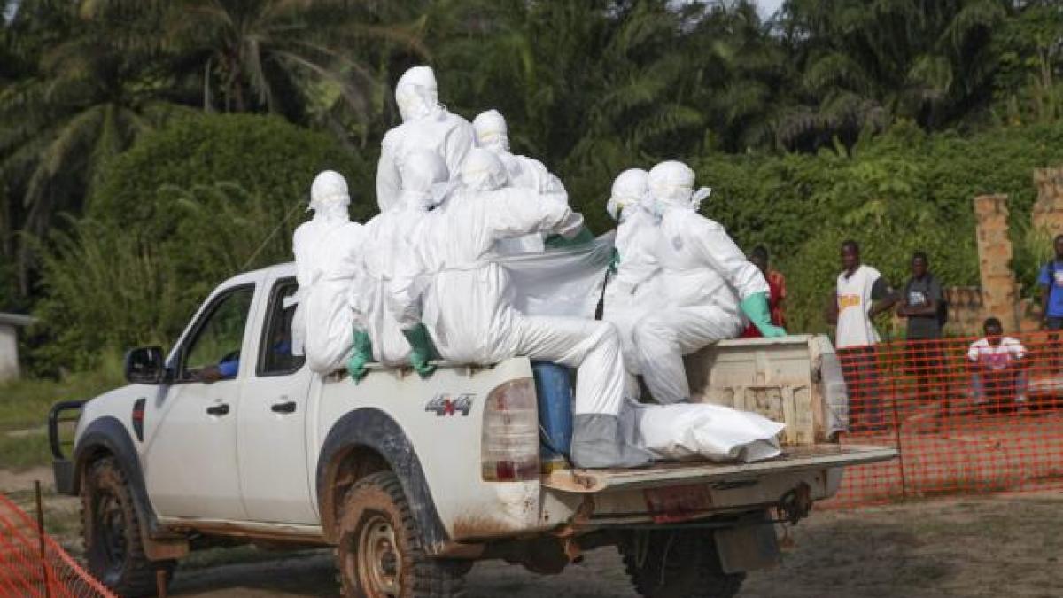 OMS: Ebola a scăpat de sub control