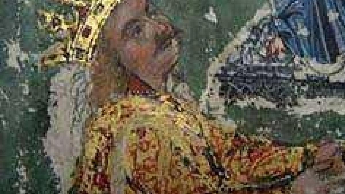 Radu Mazăre, în rol de Ştefan cel Mare, pe carul alegoric al Primăriei Constanţa