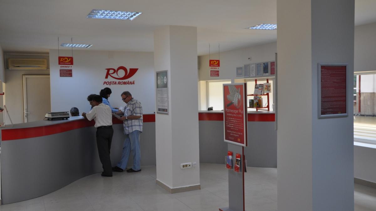  Ghişeu Poştal cu orar prelungit, în Gara de Nord