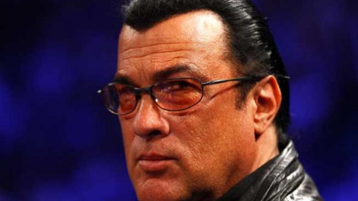 Actorul american Steven Seagal - concert sub steagul SEPARATIŞTILOR din Ucraina