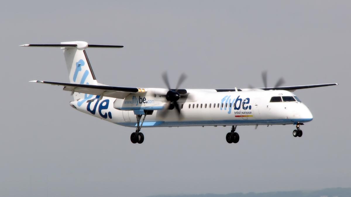 Pilotul care şi-a pierdut BRAŢUL-PROTEZĂ. La aterizare, într-un avion cu 47 de pasageri