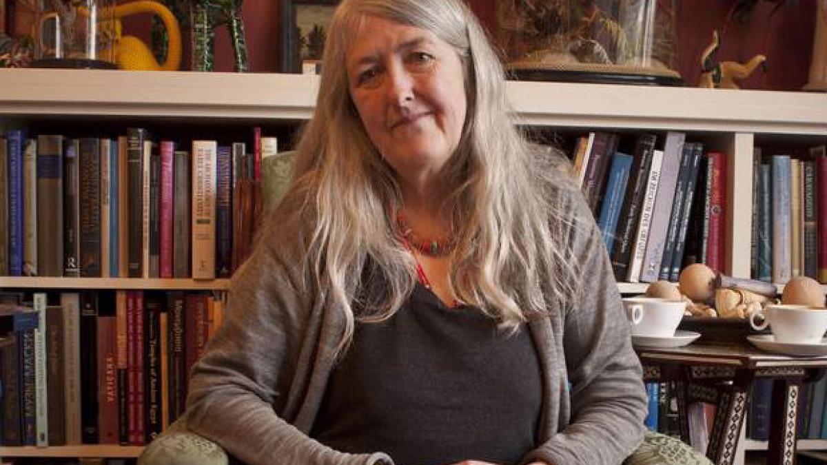 Profesoara de la Cambridge care îi educă pe cei ce o înjură pe internet. Mulţi dintre "trolli" i-au devenit prieteni