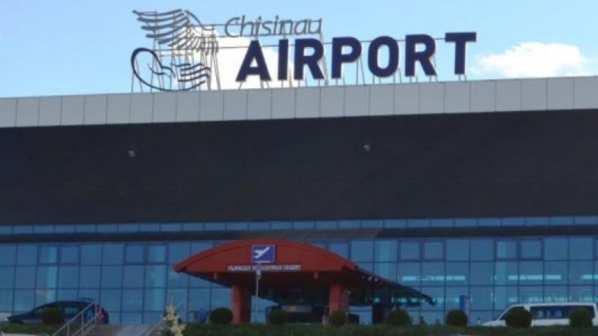 Persoane suspectate de Ebola, pe aeroportul din Chişinău! Pasagerii au fost izolaţi