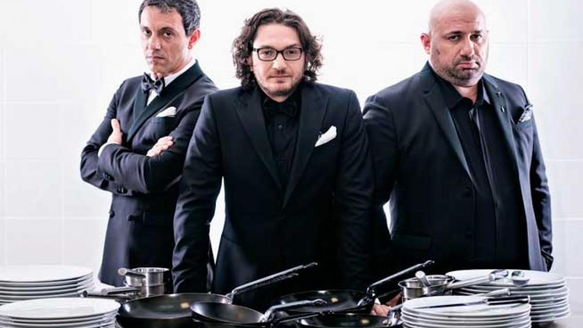 Cine doreşte poate lua cina în 'Iadul Bucătarilor'