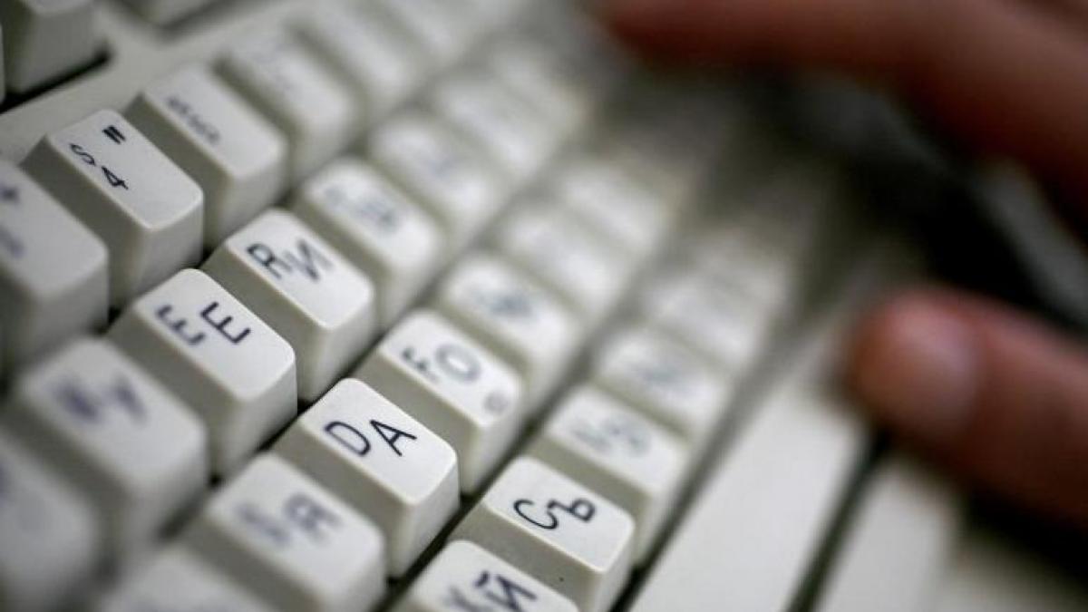Putin vrea să deconecteze Rusia de la reţeaua globală de internet!