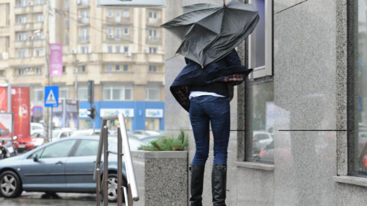 ANM: Ploi însemnate cantitativ, duminică şi luni