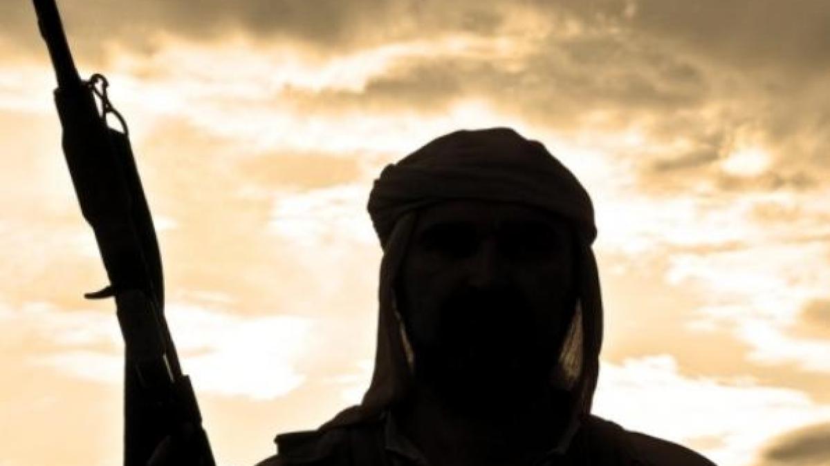 "Plasaţi explozibili pe străzi! Tăiaţi-le capetele!". Mesajul TERIFIANT transmis de jihadiştii Statului Islamic