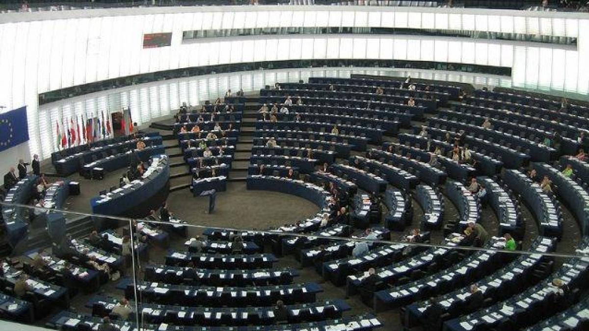 PE începe audierea comisarilor desemnaţi. Surse europene: Cel puţin unul dintre ei ar putea fi sacrificat