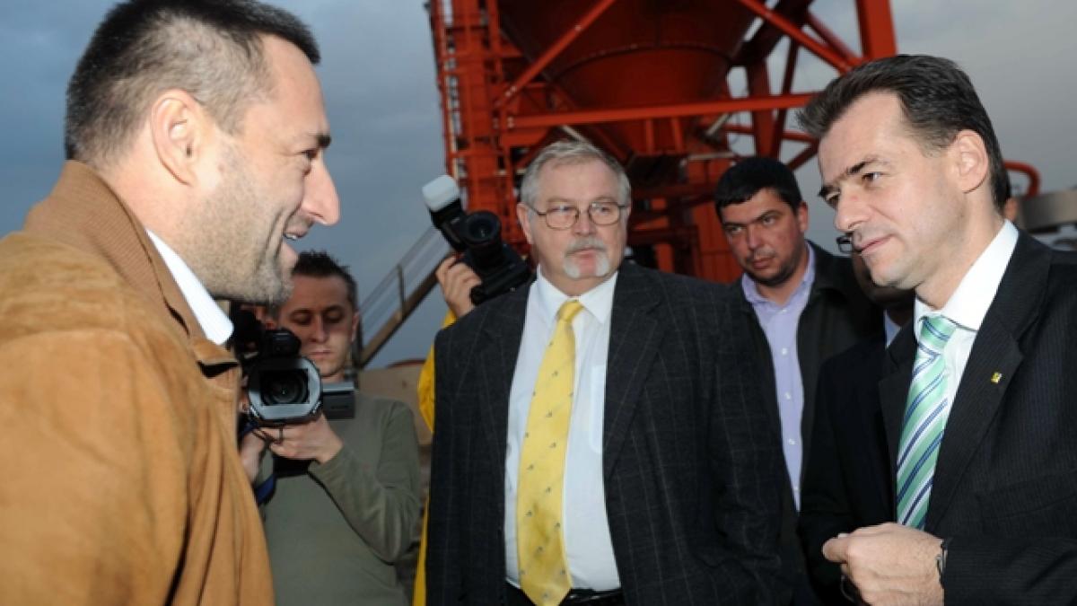 La modă, turnătorii din lumea grangurilor 