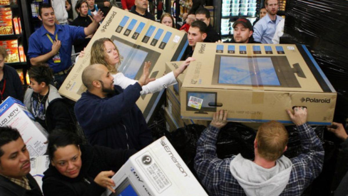 BLACK FRIDAY. Care sunt drepturile cumpărătorului şi cum să te fereşti de ţepe