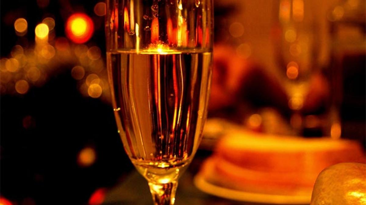 10 sfaturi cu greutate. Crăciun şi Revelion cu cântar, mers pe jos şi cumpătare 