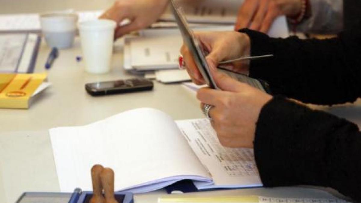 Cererile pentru începerea urmăririi penale a senatorilor Ariton și Vosganian, avizate favorabil 