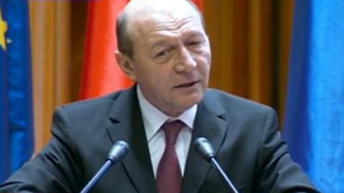 BĂSESCU, PRIMUL MESAJ CĂTRE ELENA UDREA