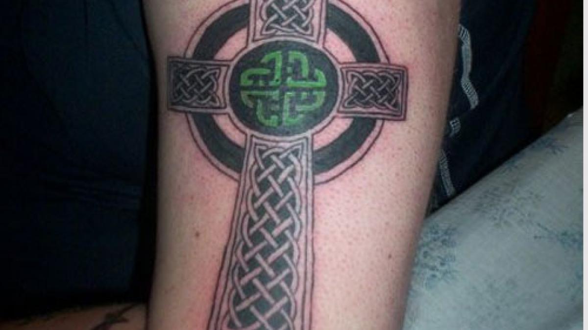 Secretul bine păzit al tatuajelor. Cum îți dai seama dacă persoana tatuată e hoț, violator sau ucigaș