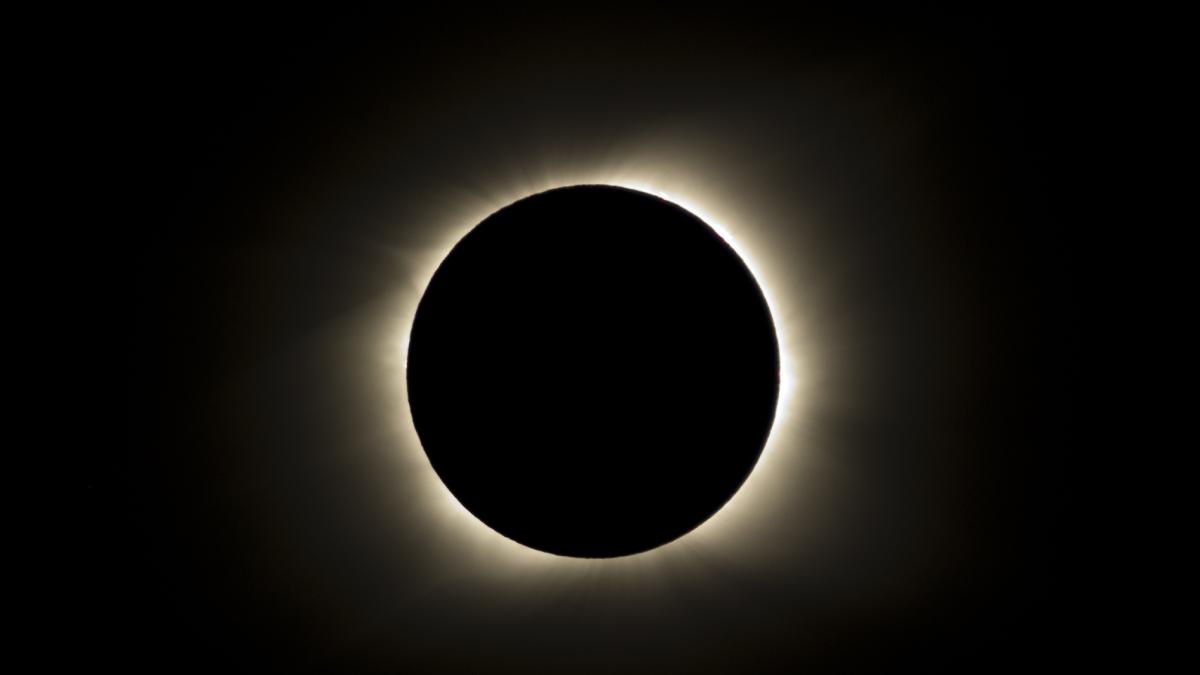 LIVE VIDEO. Eclipsa de Soare, 20 martie 2015