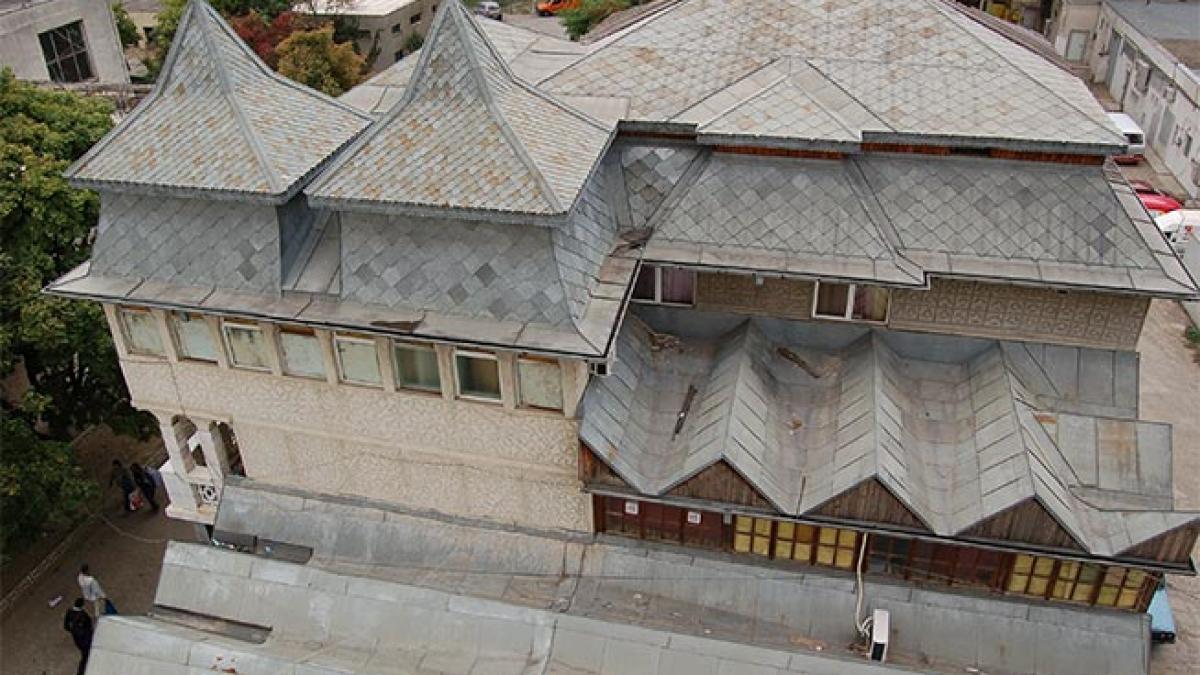 Cele şapte “minuni” ale Iaşiului. Kitschuri arhitectonice ale capitalei Moldovei