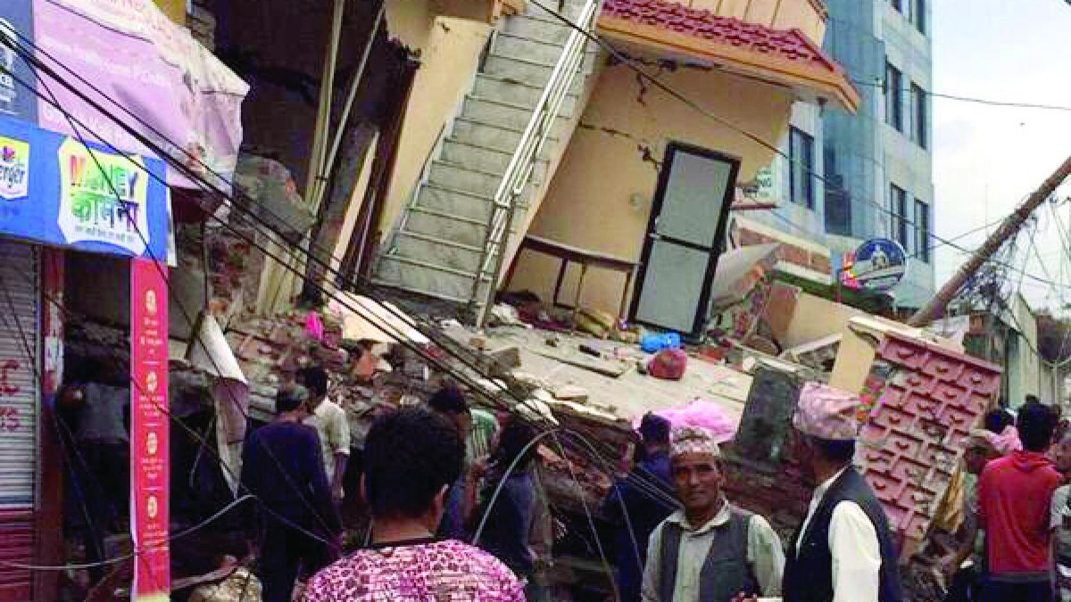 Român în Nepal: „Lucrurile arată ca după o explozie nucleară”