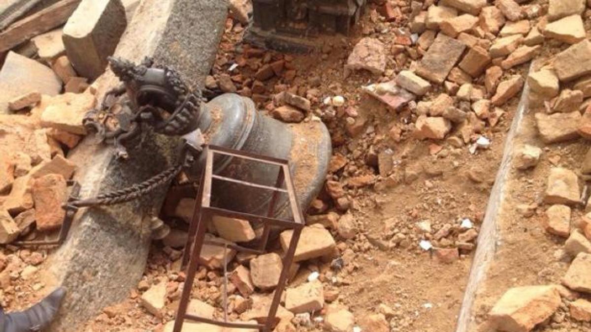 Salvarea incredibilă a unui copil în Katmandu