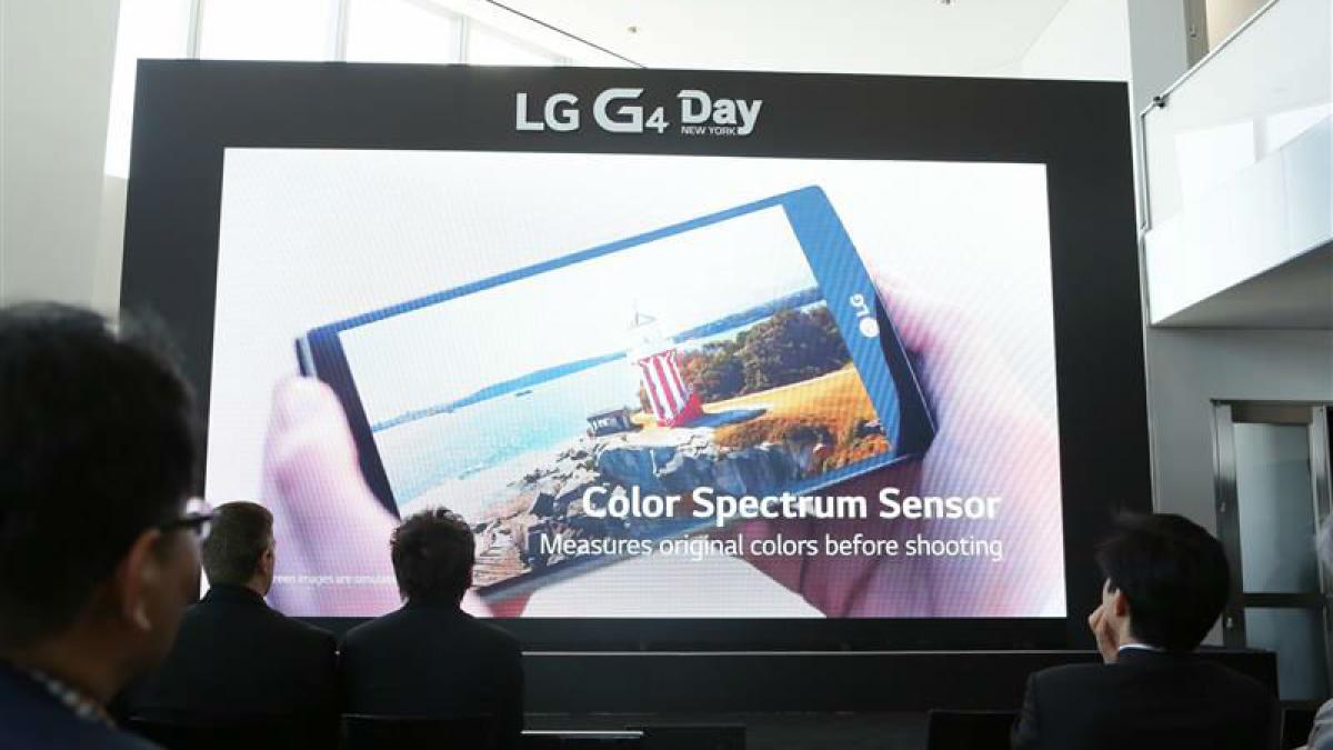 LG G4, lansat oficial! ”Dacă Steve Jobs ar fi trăit, i-ar fi plăcut″