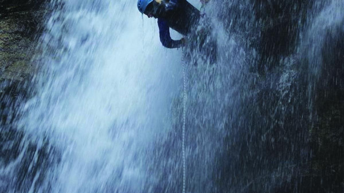 Rafting şi canyoning pentru adrenalină