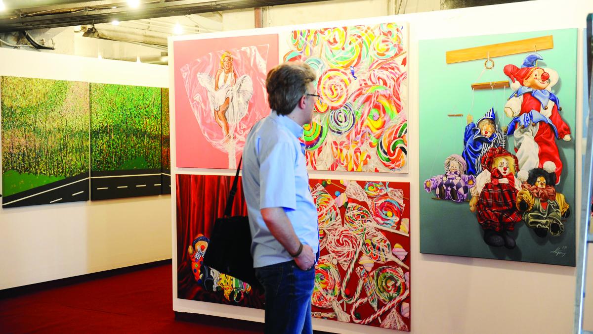 Muzee și galerii de artă se bat să expună în parcare