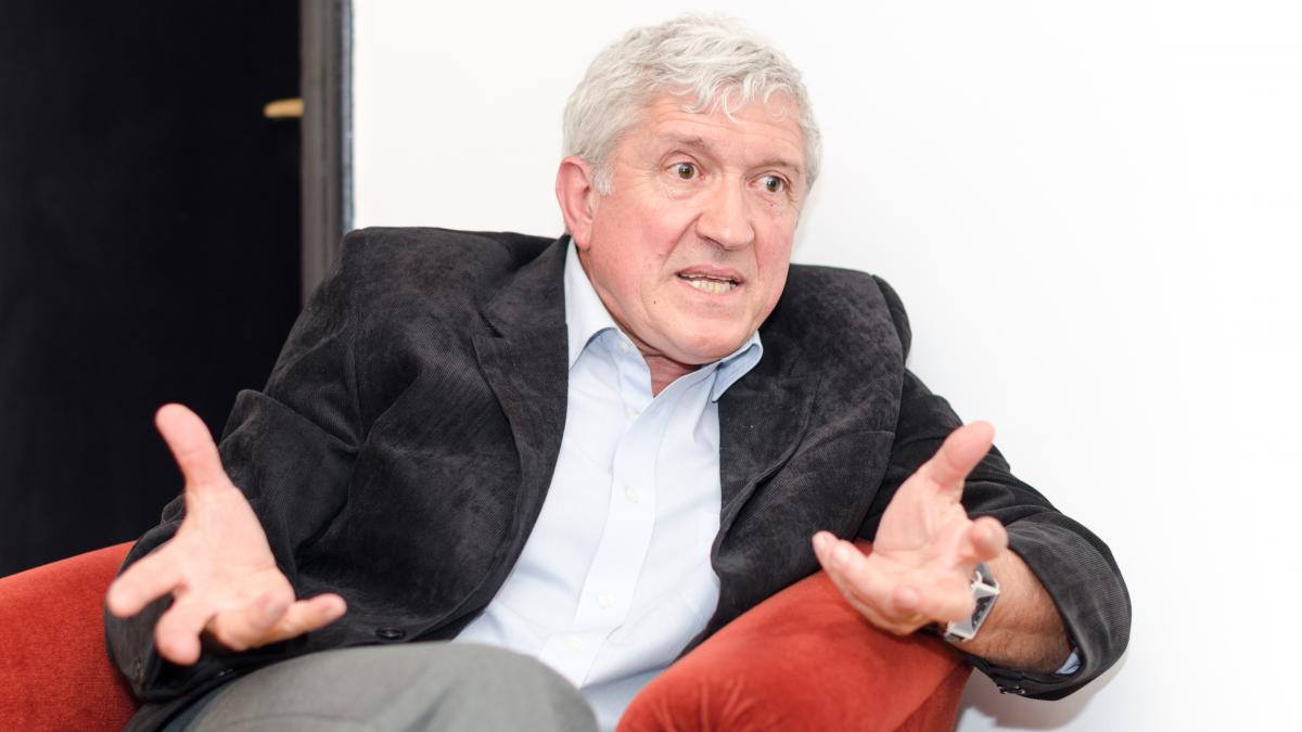 MIRCEA DIACONU: actorul, parlamentarul, visătorul. ”Am plecat din nou cu traista-n băț”