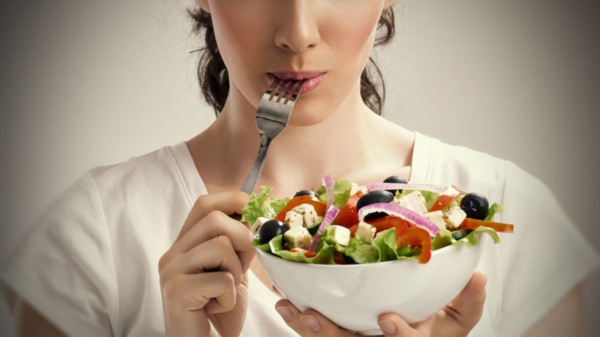 Dieta pentru slăbit care ar putea să ne îngrașe
