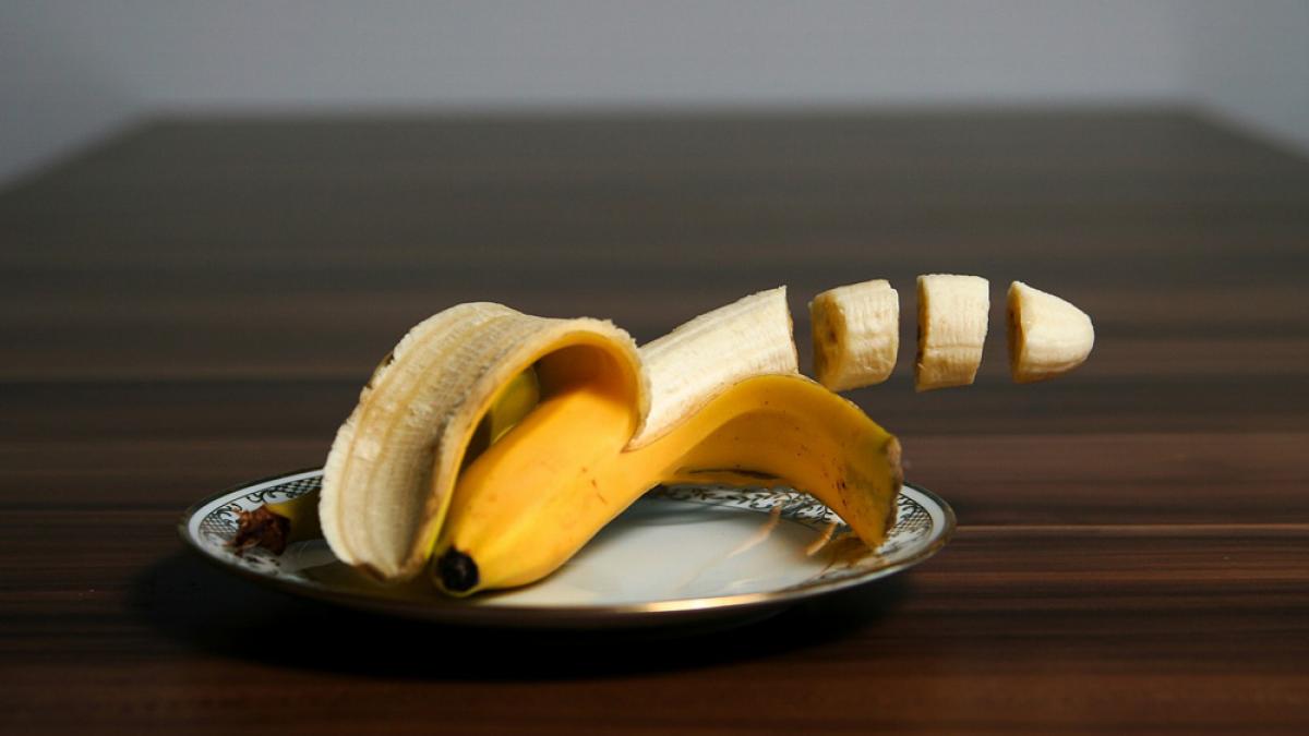 BANANELE recomandate DEPRESIVILOR și împotriva MAHMURELII
