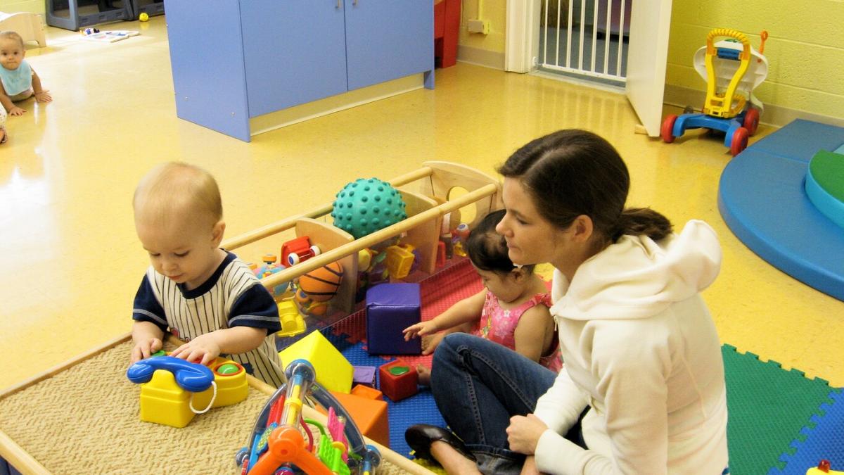Taxele la grădiniţele particulare, mai mari decât cele de la facultate