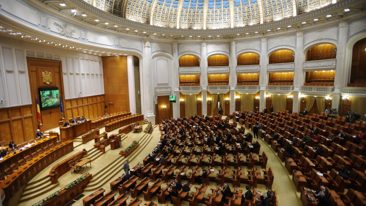 Ziua timpului pierdut la Parlament