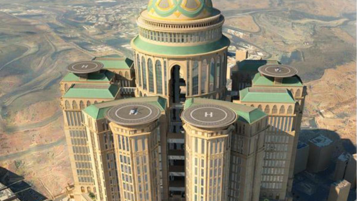 La Mecca se construiește un hotel gigantic