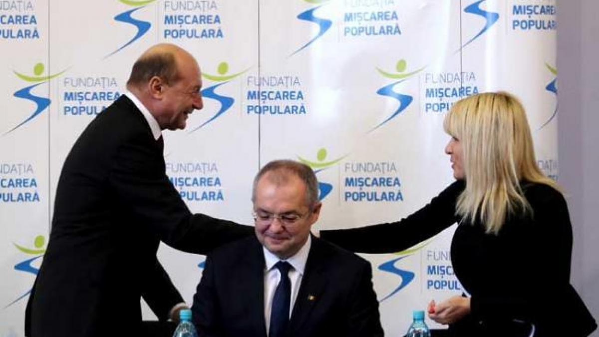 Emil Boc: E bine că se încearcă dărâmarea Guvernului