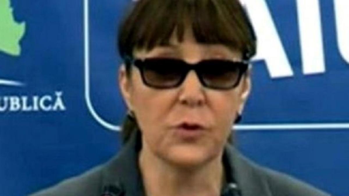 Monica Macovei: Parlamentul trebuie să scape România de Victor Ponta