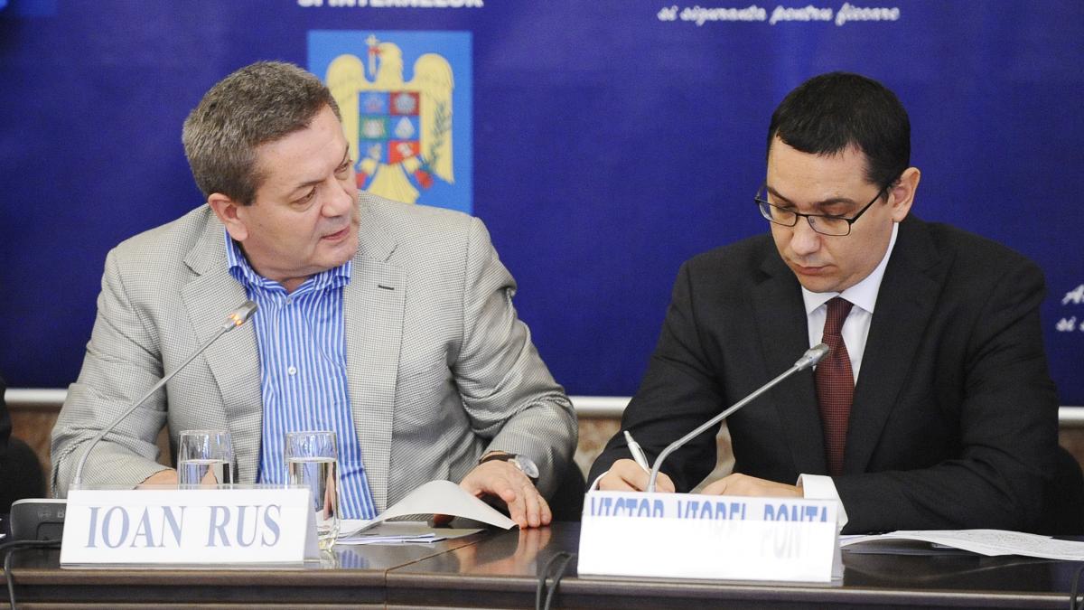 Rus, susţinător fără voie al moţiunii