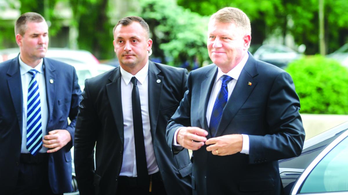 Iohannis, debut ezitant de mandat
