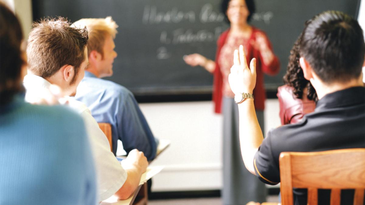 Proiectele din studenţie fac diferenţa la CV 