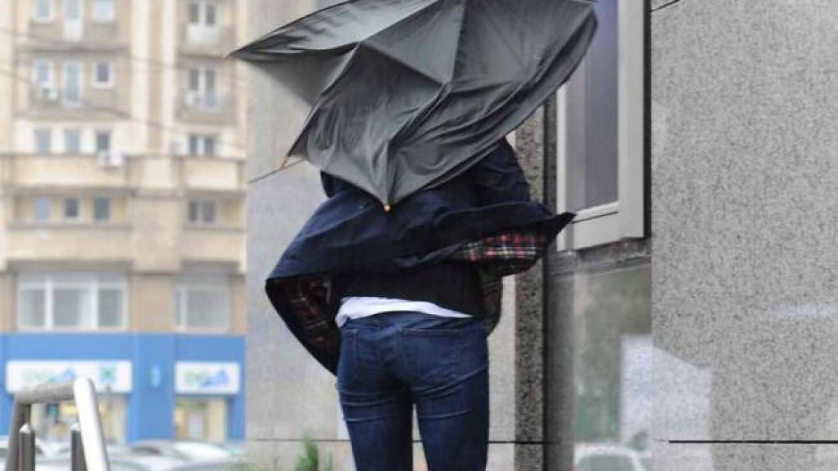 COD GALBEN de furtună, până la ora 10.30, în judeţul Brăila!