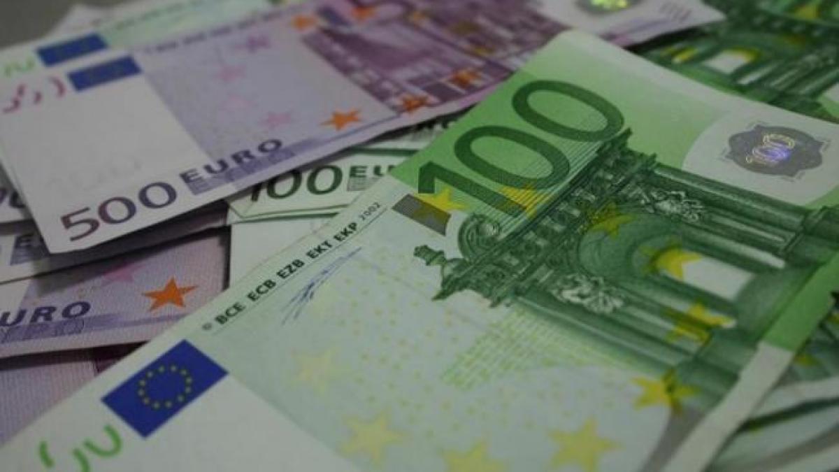 Vacanţa bancară din Grecia se prelungeşte