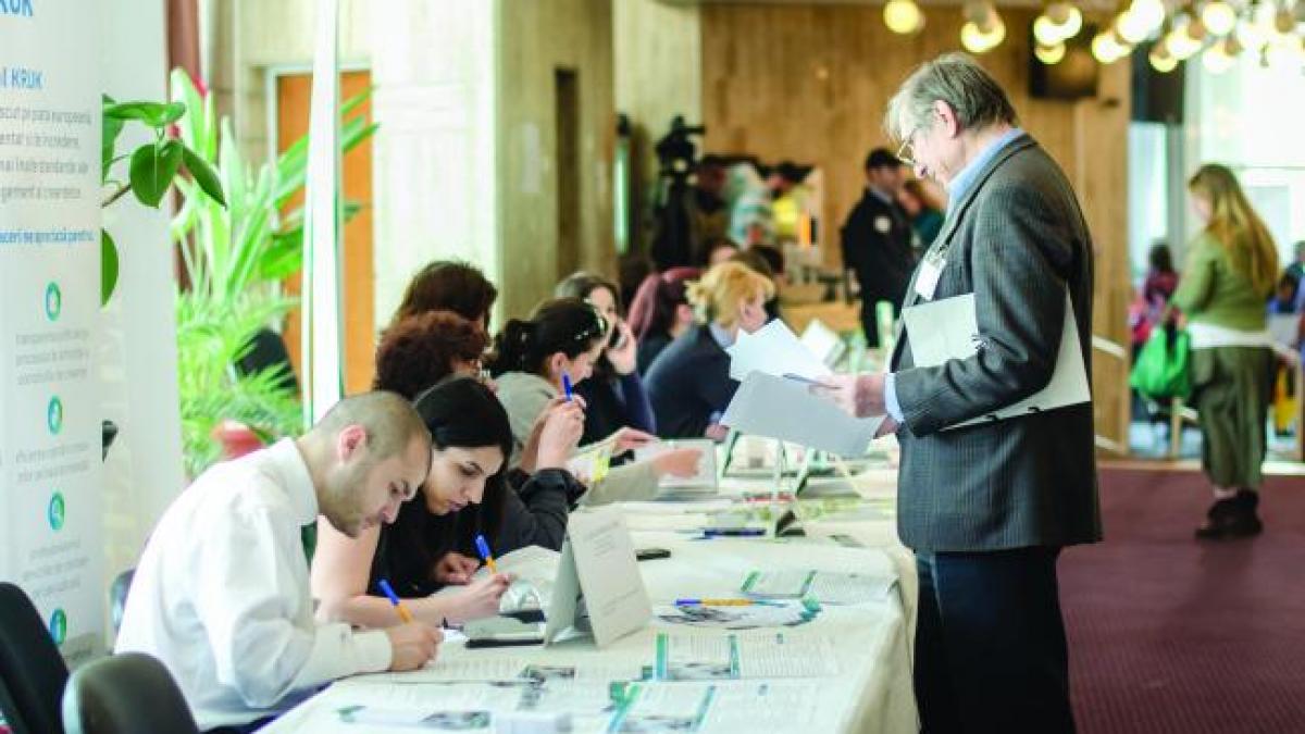 Meseriile societăţii moderne