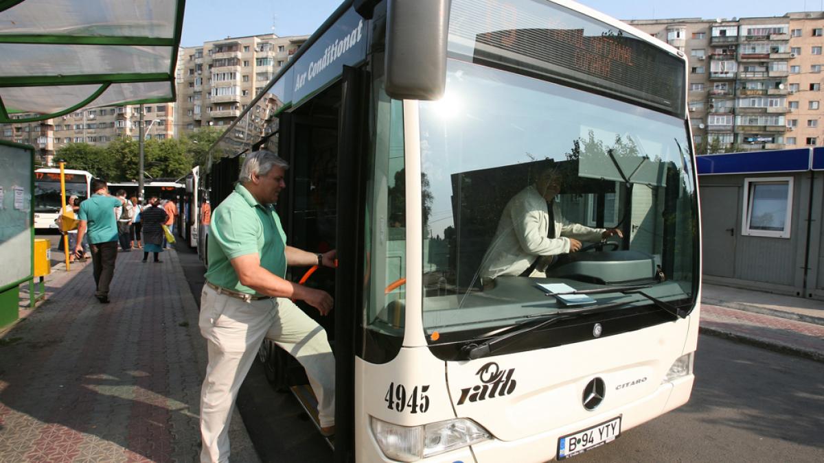 RATB a fost amendată cu 150.000 de lei pentru condiții de transport neigienice și lipsa aerului condiționat